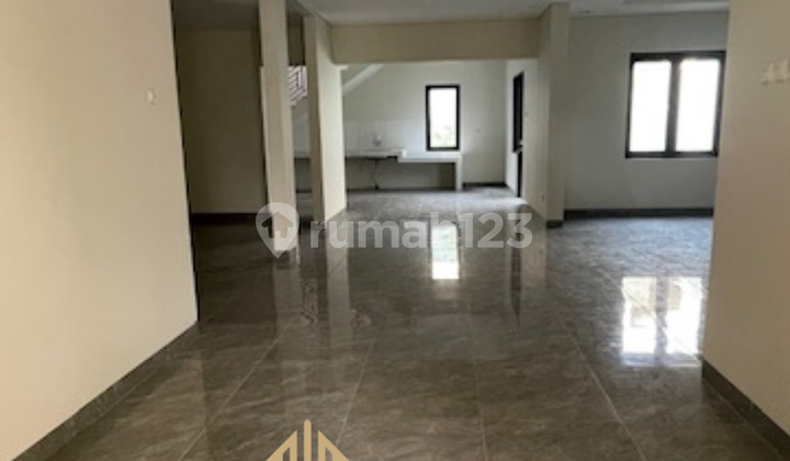 Rumah Modern Minimalis Lokasi Strategis dan Siap Huni di Kota Wisata P3.013.01.26 2