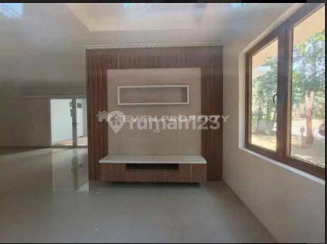 Dijual Rumah Bagus Modern 2 Lantai Hook Baru Dibangun Siap Huni Lokasi di Legenda Wisata P3.098.08.24 2