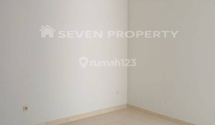 Dijual Rumah Bagus Modern 2 Lantai Semi Furnished Lokasi di Legenda Wisata Cibubur Lt 171m², Lb 200m². P3.107.08.24 Hj Pr 2