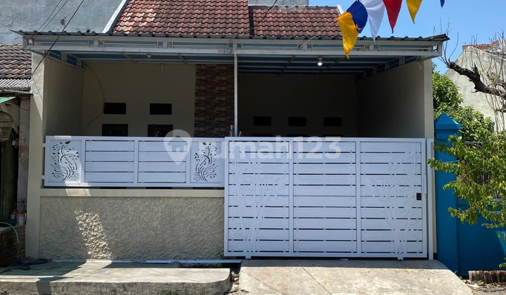 Wonoayu House Comfortable And Ready To Live In