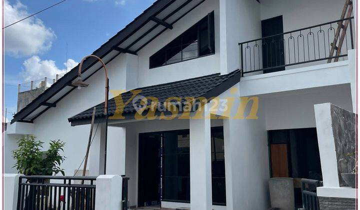 Rumah 2 Lantai Dekat Masjid di Perum Pamungkas Yogyakarta 1