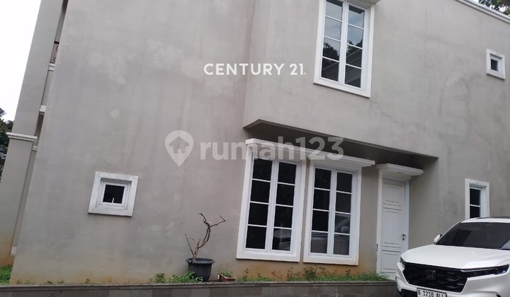 Rumah 2 Lantai Di Perumahan Grand Kartika Cibubur Jakarta Timur 