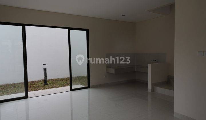 Dijual Rumah Siap Huni, Rapi Cantik Dan Asri Hook Di Podomoro River View 9