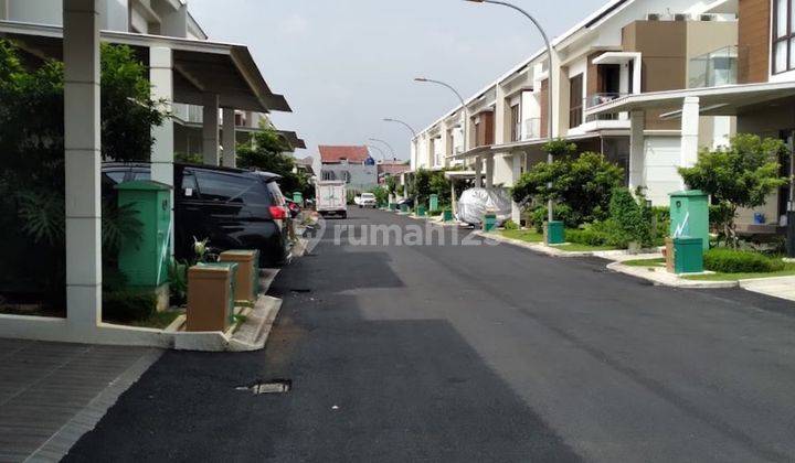 Dijual Cepat Rumah 2 Lt di Cluster Burgundy, Summarecon, Bekasi 2