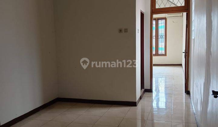 Disewakan Segera Rumah Siap Huni 2 Lt di Tebet Timur Jaksel  1