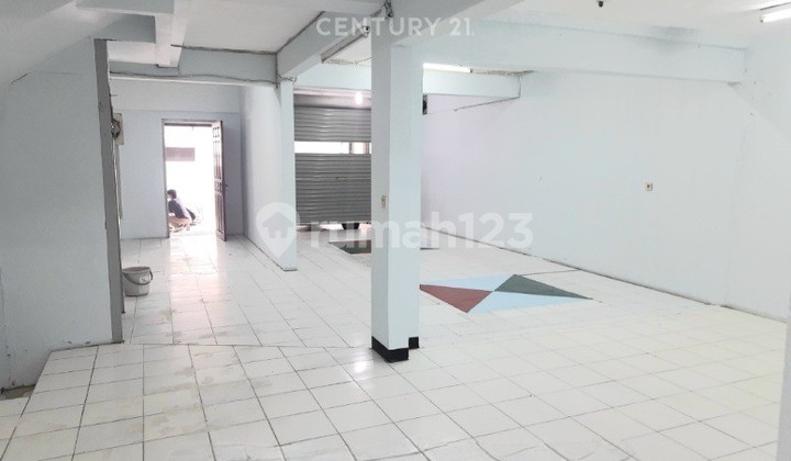 Rumah 2 Lantai Hadap Barat di Komplek Sunter Jaya Jakarta Utara 2