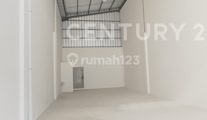 Warehouse Complex 3 In 1 And Multipurpose Near Soekarno Airport Warehouse Complex 3 In 1 And Multipurpose Near Soekarno Airport