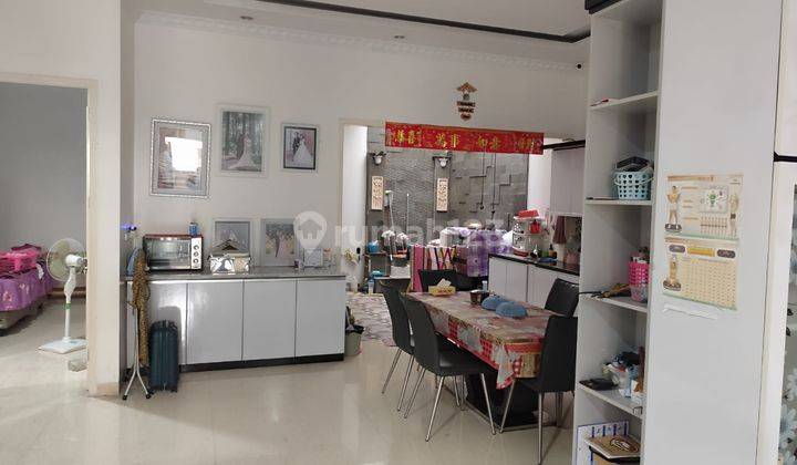 Jual Cepat Rumah Mewah 2 Lantai Full Furnish Lantai Marmer di Depok 2 Jawa Barat 2