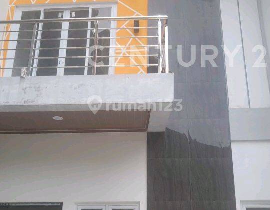 Rumah Bagus 3 Lantai Bgn Baru Komplek Tubagus Angke  1