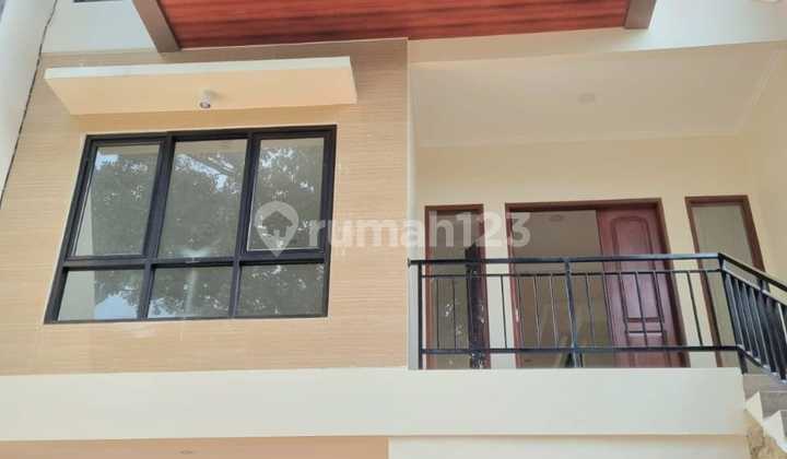 Quick Sale New House with Private Pool in Jagakarsa Area, South Jakarta