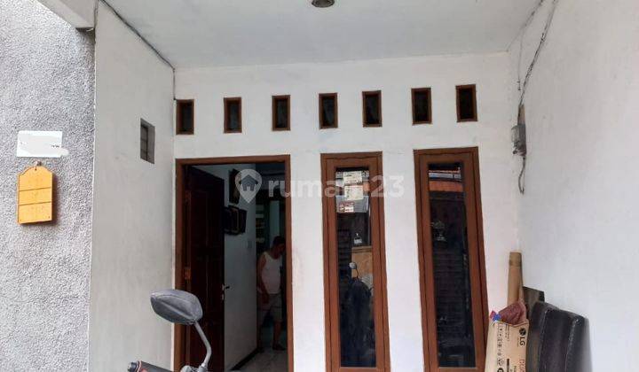 Jual Cepat Rumah 2 Lantai Siap Huni di Pondok Bambu Jakarta Timur 2