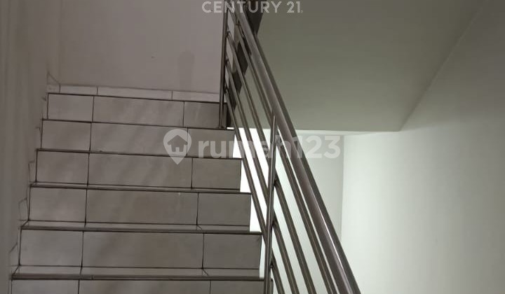Rumah 4 Lantai di Boulevard Pademangan Timur Raya Jakarta Utara 2