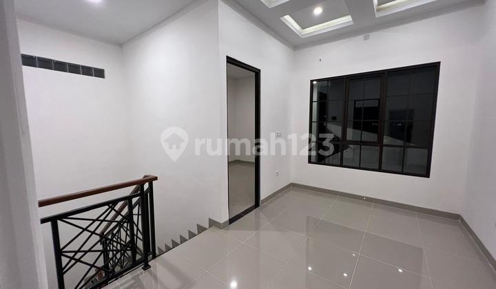 Rumah Baru Bangun Minimalis di Sentul Griya Alam Bogor Jawa Barat