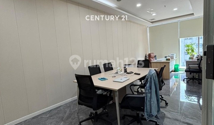 Untuk Disewa Ruang Kantor Landmark Pluit Jakarta Utara Lengkap Berfurnitur Untuk Disewa Ruang Kantor Landmark Pluit Jakarta Utara Lengkap Berfurnitur