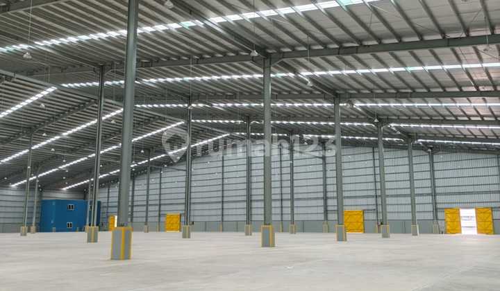 For Rent Fast Newly Built Warehouse & Ready to Use Delta Silicon Lippo Cikarang