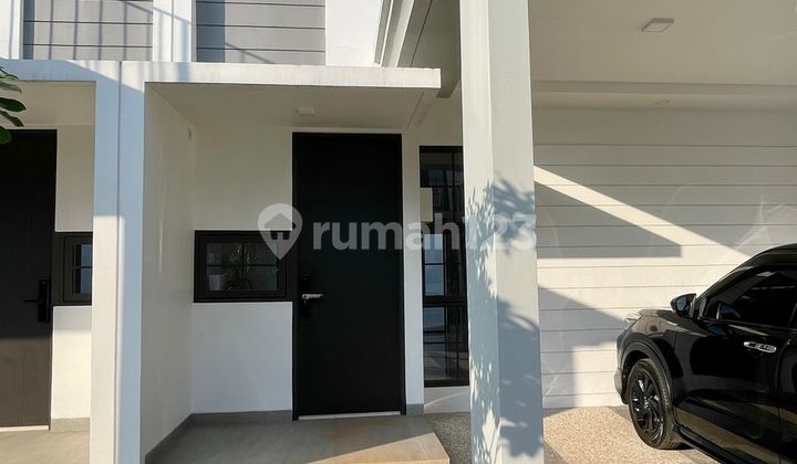 Quick Sale Luxury 2-Story House + Attic Area Maison Wisteria East Jakarta 2