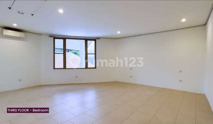 Rumah Rapih Bebas Banjir di Kawasan Elite Scbd Jakarta Pusat Siap Huni 2