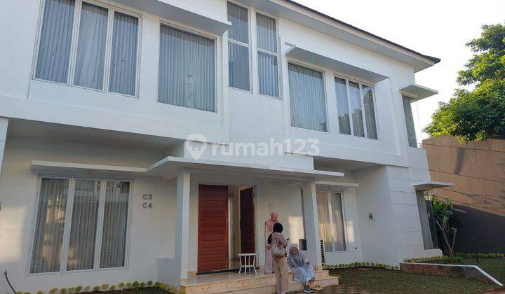 Rumah Mewah 2 Lantai di Kiara Residence Harjamukti Depok 1