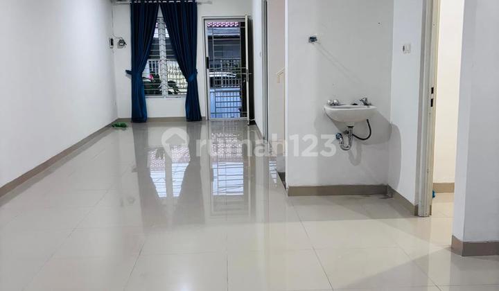 Rumah 2 Lantai Regency Melati Mas,.Semi Furnish 2