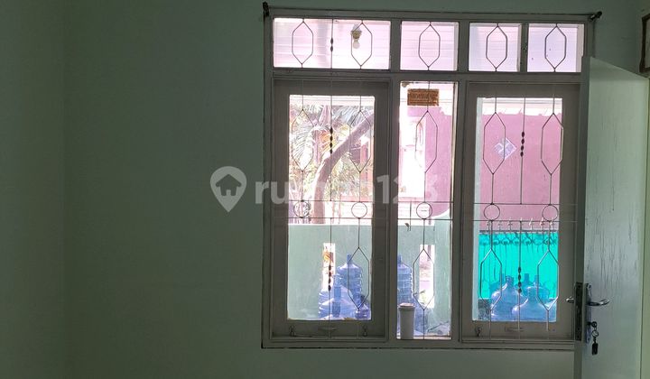 Empty House Sector 14.5.nusaloka