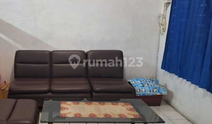 Rumah Dengan Lokasi Strategis Cocok Untuk Kost.kost.an 2