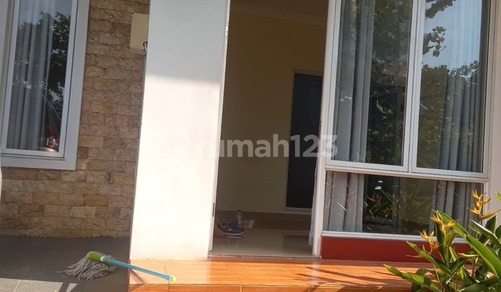 Ready-to-Occupy House in Malibu Cluster, Gading Serpong Ready-to-Occupy House in Malibu Cluster, Gading Serpong