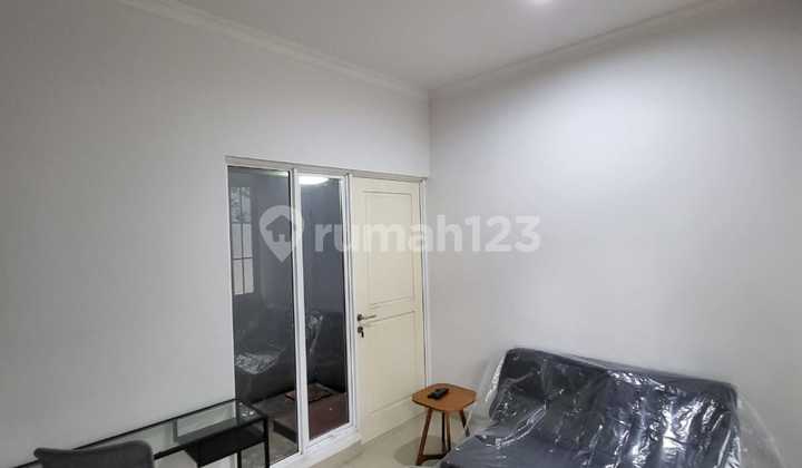 Rumah 2 Lantai Fullfurnish Cluster Amarillo, Gading Serpong 2