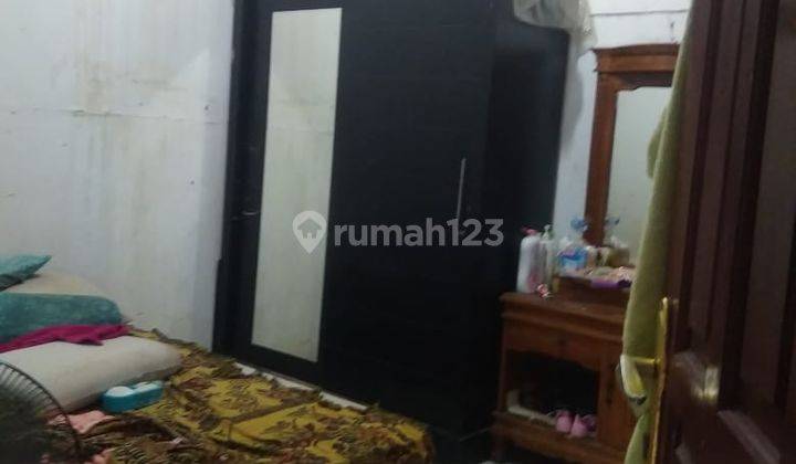 Rumah Lokasi Strategis di Jl. Murai 2, Tangerang Selatan 2