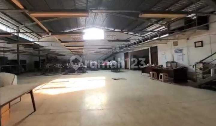 Kopo Jaya Warehouse strategic near Kopo Toll area 1085 m.