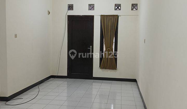 Rumah Bagus SHM siap Huni Di Taman Rahayu 3 Bandung  1