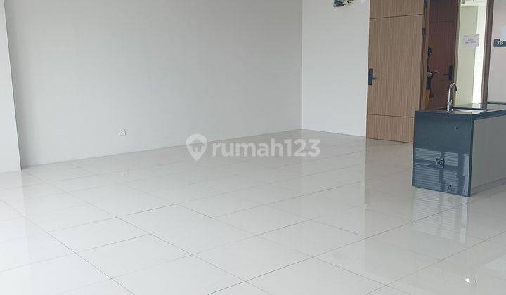 Apartemen plus Space Area HQuarters Unfurnished 1