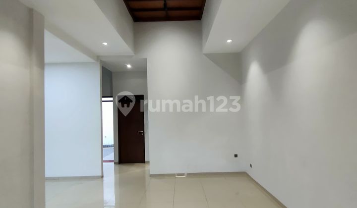 Taman Holis Indah II, Bandung Rumah Terawat Bagus 1 1/2 Lantai