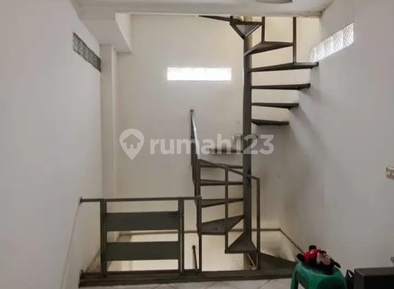 Strategic Active Ruko Pagarsih Bandung 2