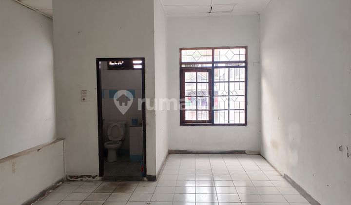 Holis Indah Park Shop House for Sale Near Mr.