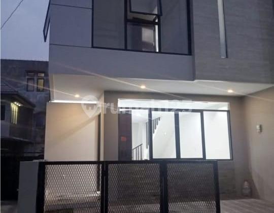 Beautiful Ready-to-Occupy House in Leuwi Sari, Bandung 1