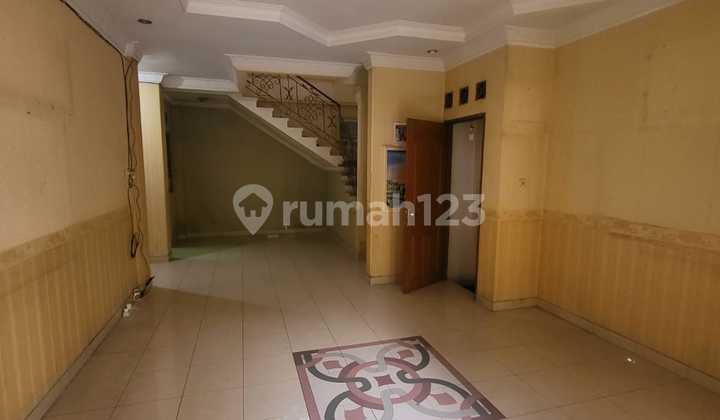 Rumah Saturnus Manjahlega SHM 2