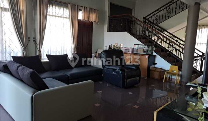 Rumah Idaman Siap Huni 3 Lantai Mekar Wangi Bandung Strategis