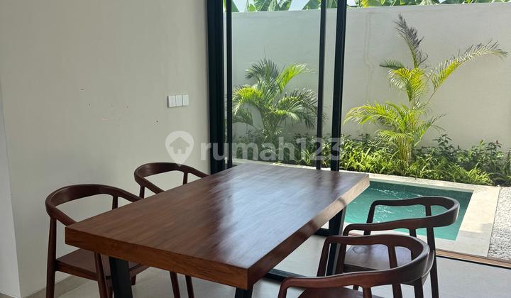 Villa Seminyak Denpasar Bali Disewakan Full Furnished