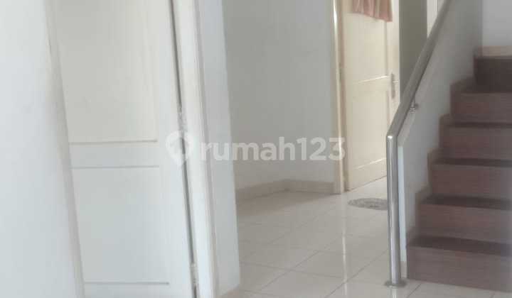 Rumah 3 Lantai Sayap Pagarsih Astanaanyar, Bandung 2