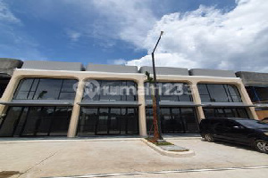 Ruko di Lippo Cikarang 2Lantai Bagus untuk Kantor atau Usaha Dekat Kawasan Industri dan Diapit Tol Sangat Strategis