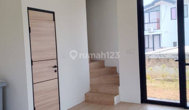 Rumah di tengah kota  lippo cikarang 2 Lantai siap huni 2