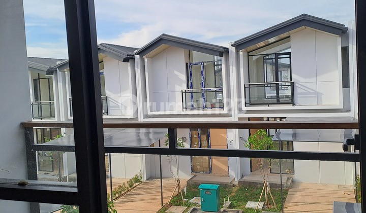 Rumah Siap Huni Free PPN dan Surat-Surat Lokasi Lippo Cikarang Lingkungan Aman Nyaman Dekat Tol Cibatu dan Aeon Mall