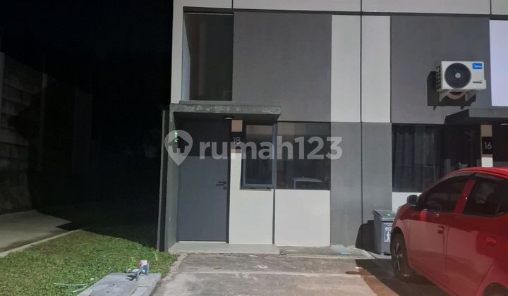 Siap Huni, Rumah, 2 Lantai,Di Cbd Lippo Cikarang Sebrang Central Park 5Menit Menuju Tol 2