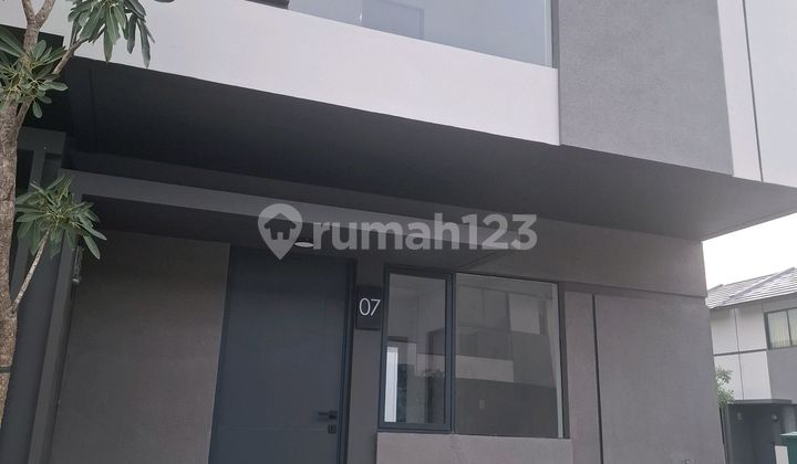 Rumah Siap Huni Rumah Bagus Viral Lippo Cikarang Sangat Strategis Dekat ke Tol dan Mall Promo DP Dibayarin dan Free Biaya2