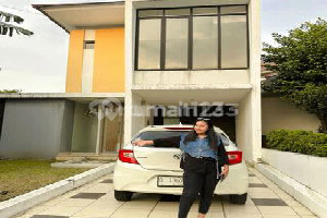 Asri House with Large Land in Lippo Cikarang for Sale at an Affordable Price Asri House with Large Land in Lippo Cikarang for Sale at an Affordable Price