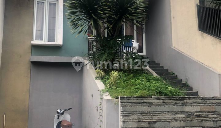 Rumah Bukit Sariwangi dekat sarijadi gerlong polban upi