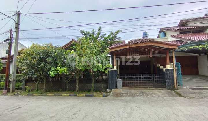 Dijual rumah komplek cipta graha dekat ke tol pasteur gunung batu