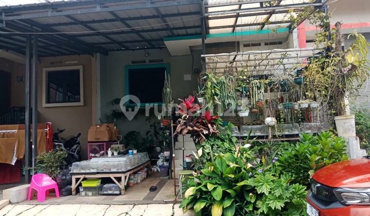 Dijual cepat rumah di sariwangi atas 2