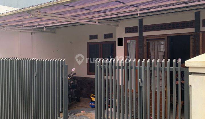 Rumah perumnas sarijadi dekat setra duta 2