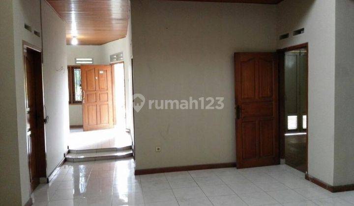 Rumah di Komplek Taman Mutiara Cibabat Pesantren Cimahi 2